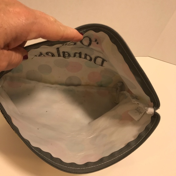 Thirty-One Lg. Zip Pouch "O2 Dangles" - Picture 4 of 4